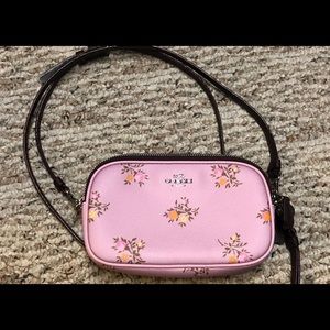 100% AUTHENTIC Coach crossbody/wristlet